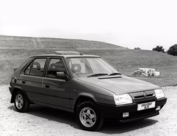 Škoda Favorit GLXi [UK-spec] (Type 781) '1993–94