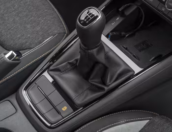 Interior Škoda Kamiq [UK-spec] '2019–23