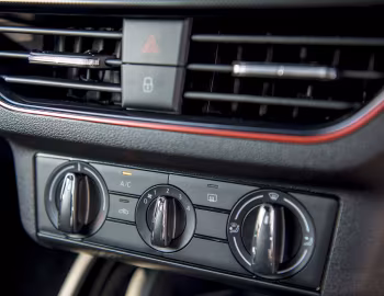 Interior Škoda Kamiq Monte Carlo [UK-spec] '2020–23