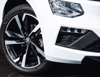 Škoda Kamiq Monte Carlo [UK-spec] '2024–pr.