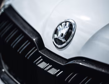 Logotipo Škoda Kamiq Monte Carlo [UK-spec] '2024–pr.