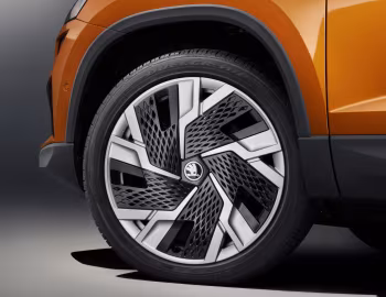 Škoda Karoq 4×4 [Worldwide] '2021–pr.