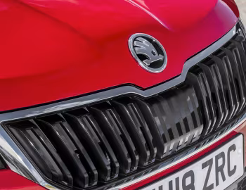 Škoda Karoq 4×4 [UK-spec] '2017–22