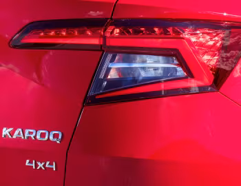 Škoda Karoq 4×4 [UK-spec] '2017–22