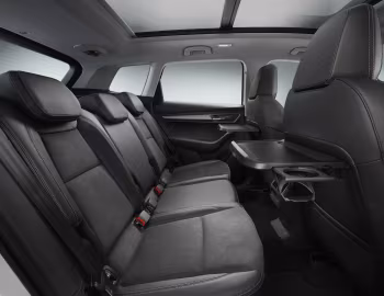 Інтер'єр Škoda Karoq 4×4 [Worldwide] '2017–21