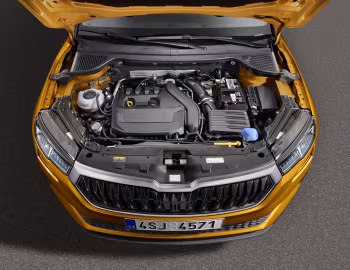 Sob o capô Škoda Karoq 4×4 [Worldwide] '2021–pr.