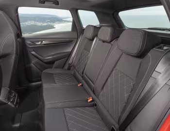 Interior Škoda Karoq 4×4 Sportline [Worldwide] '2021–pr.