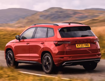 Škoda Karoq 4×4 Sportline [UK-spec] '2022–pr.