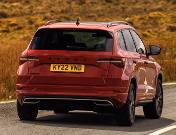 Škoda Karoq 4×4 Sportline [UK-spec] '2022–pr.