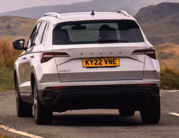 Škoda Karoq SE L [UK-spec] '2022–pr.