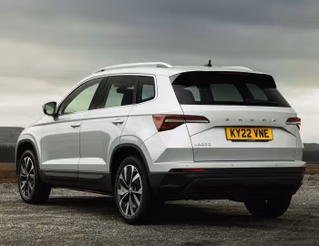 Škoda Karoq SE L [UK-spec] '2022–pr.