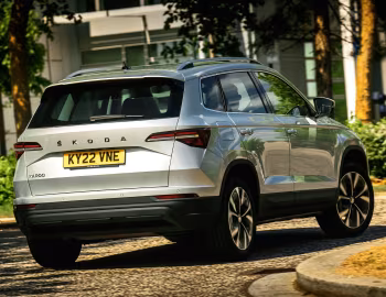 Škoda Karoq SE L [UK-spec] '2022–pr.