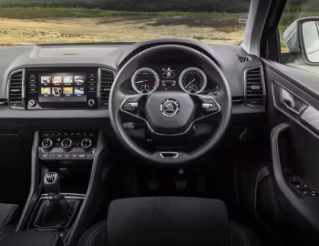 Painel frontal Škoda Karoq SE L [UK-spec] '2022–pr.