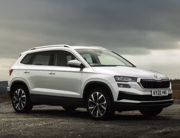 Škoda Karoq SE L [UK-spec] '2022–pr.