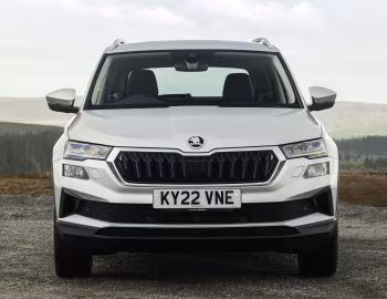Škoda Karoq SE L [UK-spec] '2022–pr.