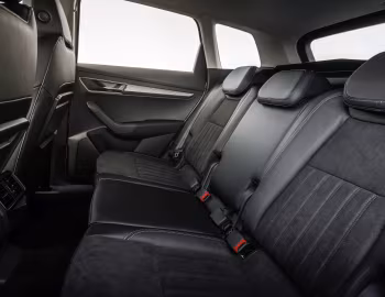 Interior Škoda Karoq SE L [UK-spec] '2022–pr.