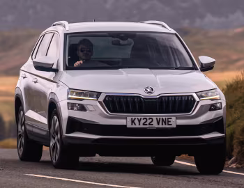Škoda Karoq SE L [UK-spec] '2022–pr.