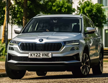Škoda Karoq SE L [UK-spec] '2022–pr.