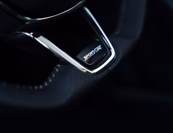 Interior Škoda Karoq Sportline [UK-spec] '2022–pr.