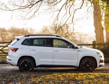 Škoda Karoq Sportline [UK-spec] '2022–pr.