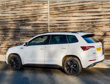 Škoda Karoq Sportline [UK-spec] '2022–pr.
