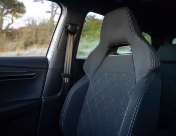 Interior Škoda Karoq Sportline [UK-spec] '2022–pr.