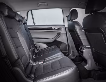 Інтер'єр Škoda Kodiaq 4×4 [UK-spec] '2016–21