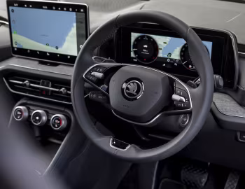 Painel frontal Škoda Kodiaq SE L 4×4 [UK-spec] '2024–pr.