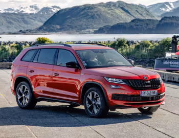 Škoda Kodiaq 4×4 Sportline [Worldwide] '2017–21