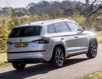 Škoda Kodiaq 4×4 Sportline [UK-spec] '2017–21