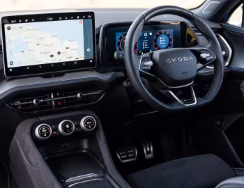 Painel frontal Škoda Kodiaq 4×4 Sportline [UK-spec] '2025–pr.