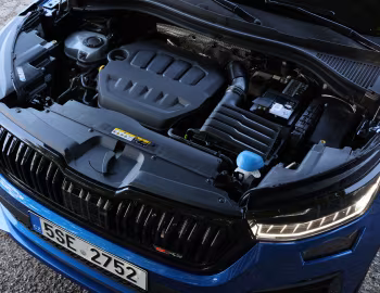 Під капотом Škoda Kodiaq RS [Worldwide] '2021–24