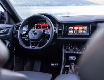 Painel frontal Škoda Kodiaq RS [Worldwide] '2021–24