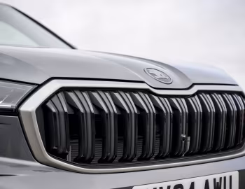 Škoda Kodiaq SE [UK-spec] '2024–pr.