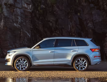 Škoda Kodiaq Sportline 4×4 [UK-spec] '2021–24