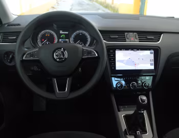 Передня панель Škoda Octavia [Worldwide] (5E) '2017–20