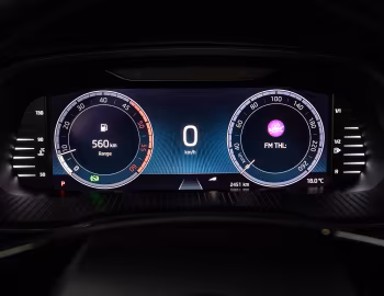 Painel Škoda Octavia [Worldwide] '2020–24