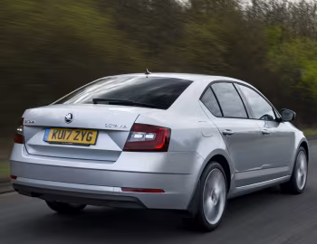 Škoda Octavia [UK-spec] (5E) '2017–20