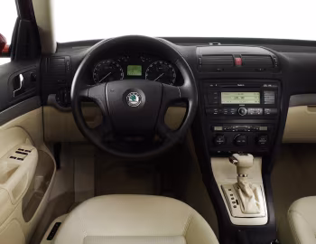 Передня панель Škoda Octavia [Worldwide] (1Z) '2004–09