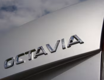 Škoda Octavia [UK-spec] (5E) '2017–20
