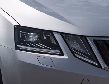 Škoda Octavia [UK-spec] (5E) '2017–20