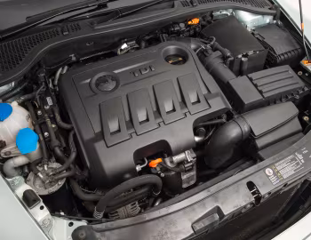 Під капотом Škoda Octavia [UK-spec] (1Z) '2008–13