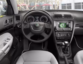 Передня панель Škoda Octavia (1Z) '2008–13