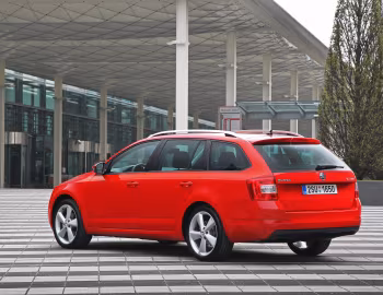 Škoda Octavia Combi [Worldwide] (5E) '2013–16