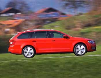 Škoda Octavia Combi [Worldwide] (5E) '2013–16