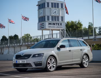 Škoda Octavia RS Combi [Worldwide] (5E) '2013–16