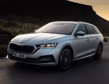 Škoda Octavia Combi [Worldwide] '2020–24