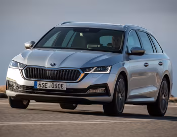Škoda Octavia Combi [Worldwide] '2020–24