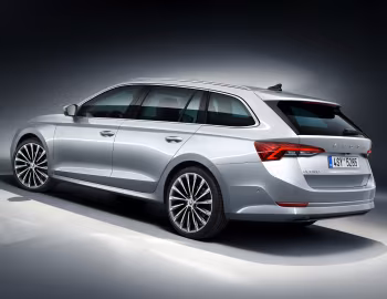 Škoda Octavia Combi [Worldwide] '2020–24