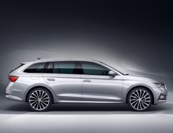 Škoda Octavia Combi [Worldwide] '2020–24